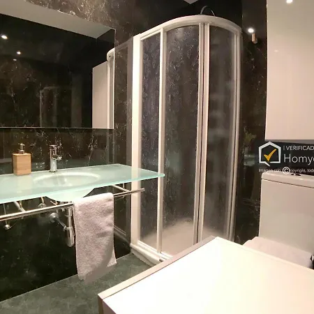 Homyat Prior Isidros, Plaza Mayor Salamanca