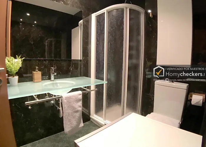 Homyat Prior Isidros, Plaza Mayor Salamanka